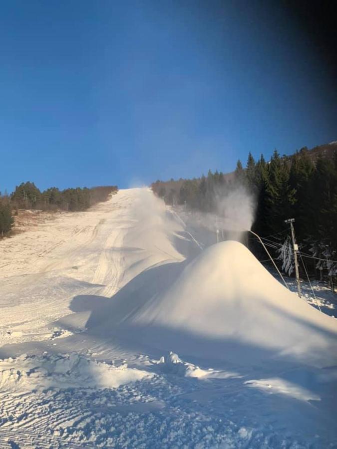 Hytte I Stryn Med Elbil Lader エクステリア 写真